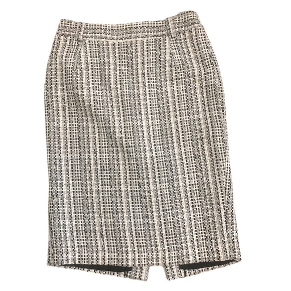 H&M Dresses & Skirts - H&M Skirt